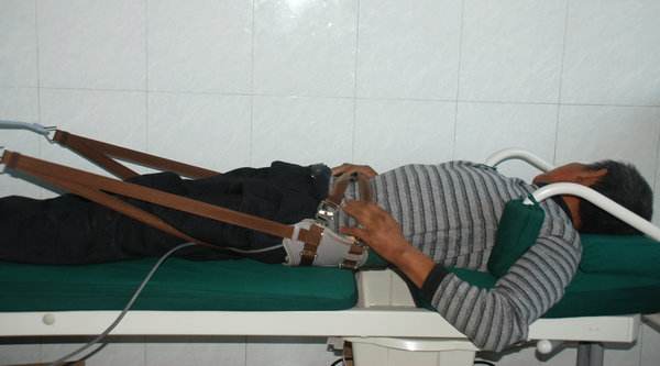 傳統(tǒng)牽引治療 傳統(tǒng)牽引治療